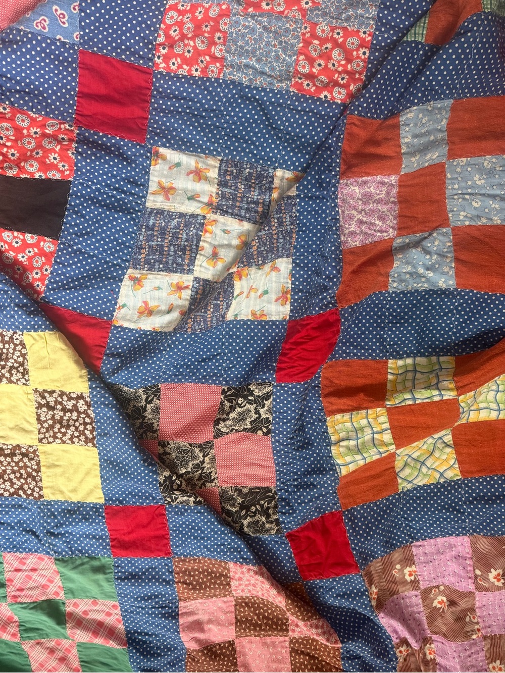 Handmade Patchwork Quilt - Picture 3 of 7